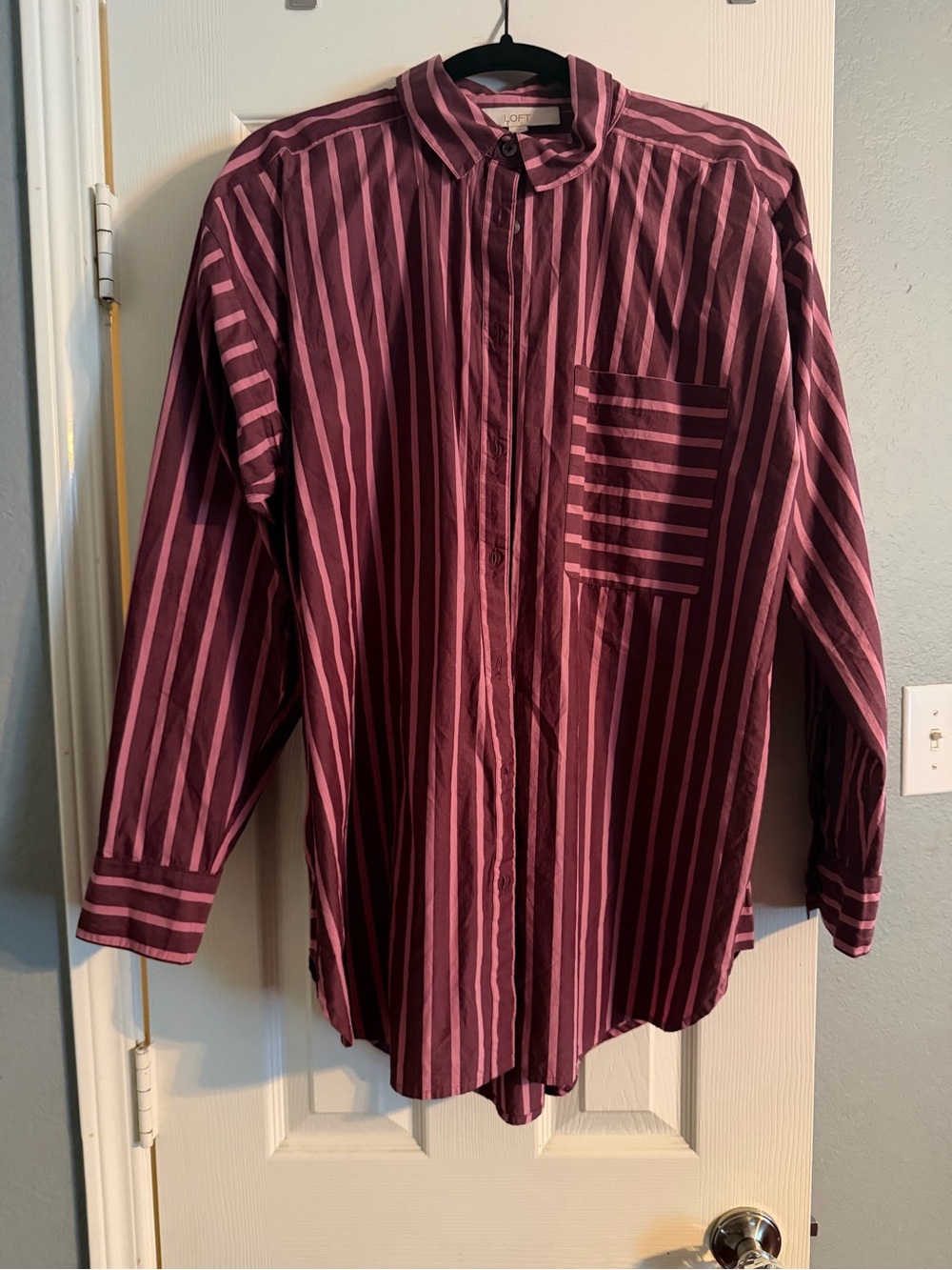 LOFT Mauve and Pink Striped Button-Down Shirt - Picture 3 of 8